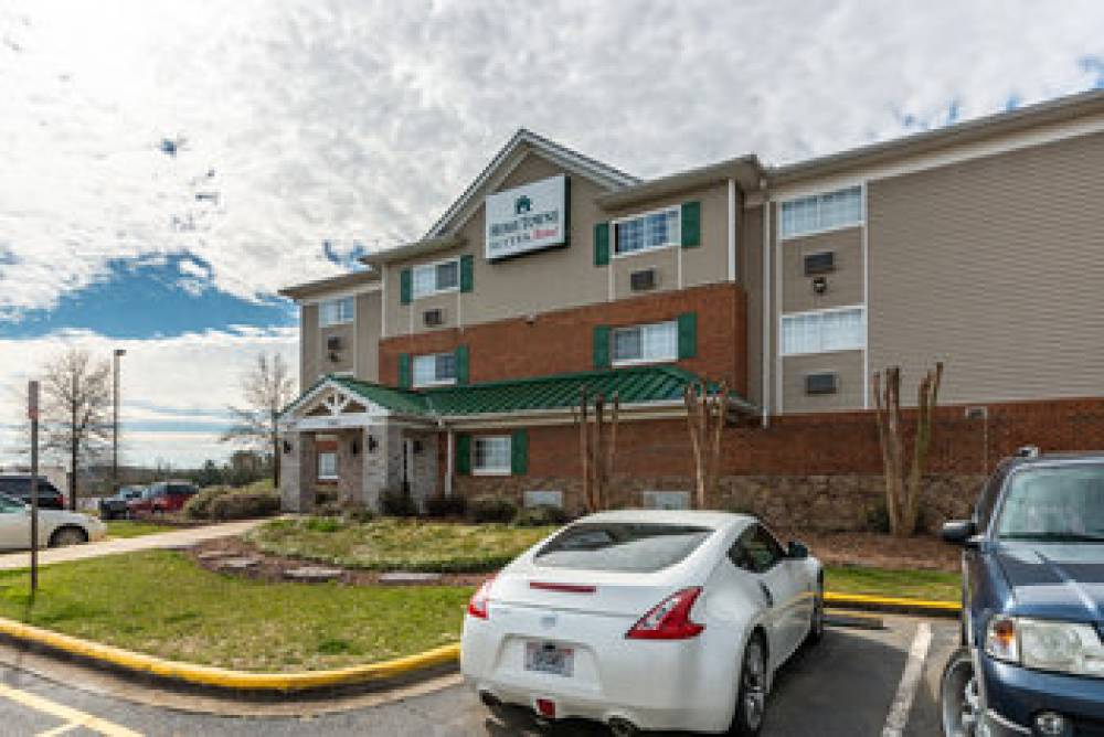 HOMETOWNE SUITES CHARLOTTE-CONCORD 8