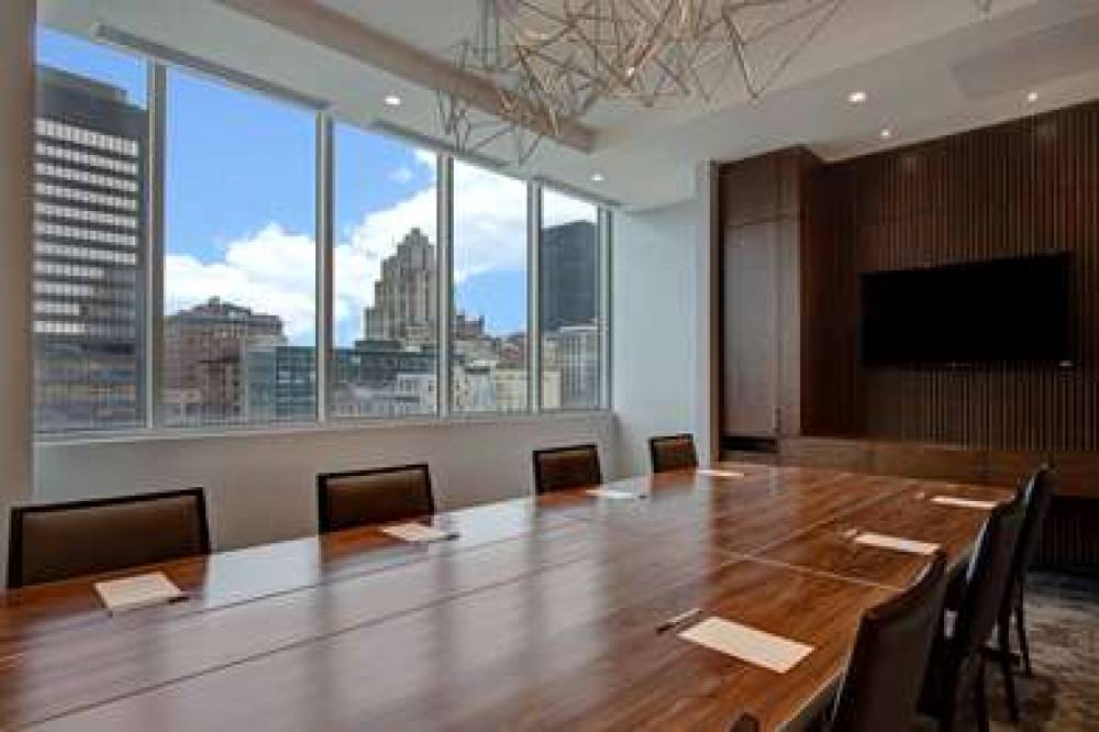HOMEWOOD STES MONTREAL DTWN 8