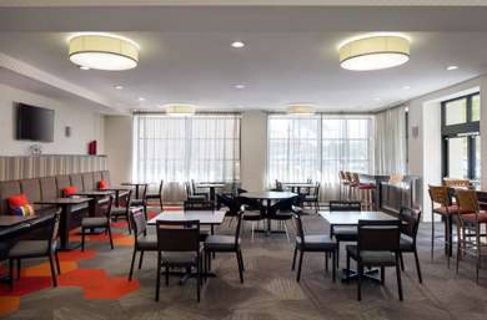 Homewood Suites By Hilton Anaheim-Main Gate Area 8