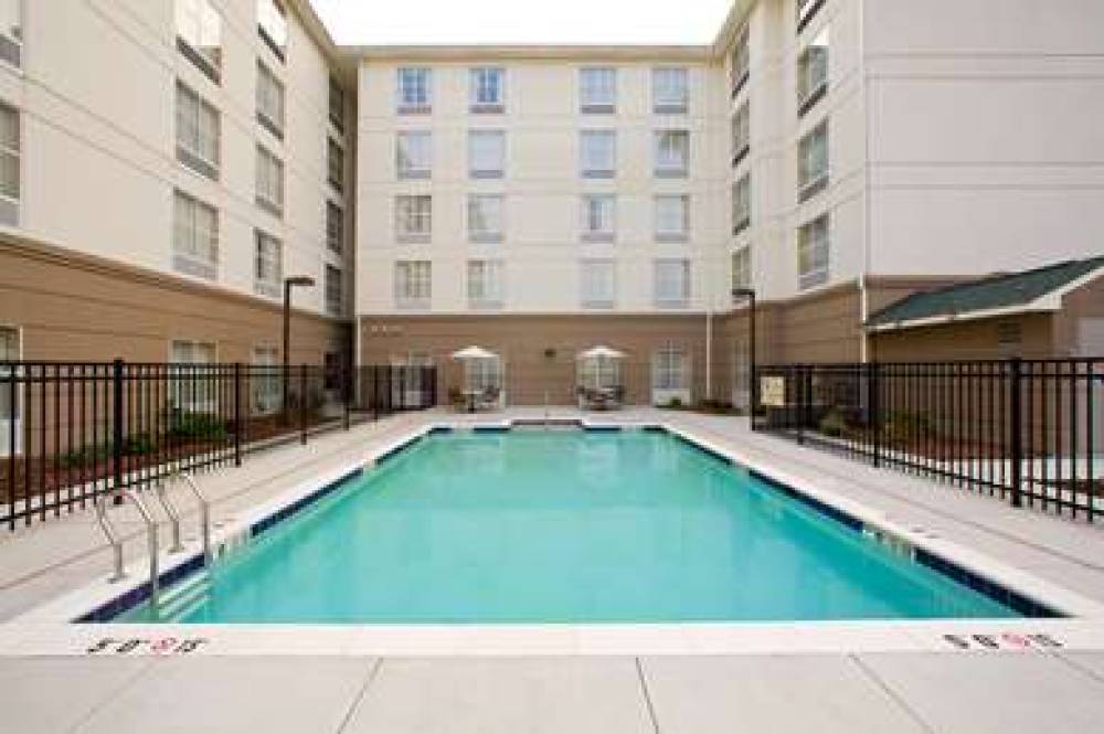Homewood Suites By Hilton Chesapeake/Greenbrier,  5
