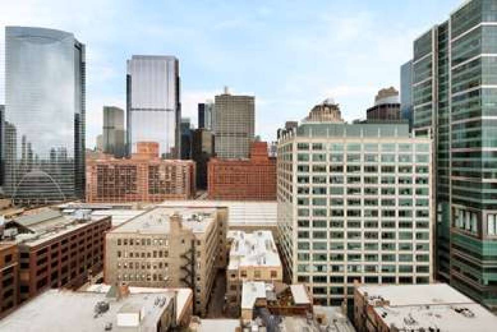 HOMEWOOD SUITES BY HILTON CHICAGO D 9