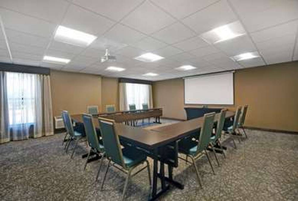 Homewood Suites By Hilton Chicago-Lincolnshire 10