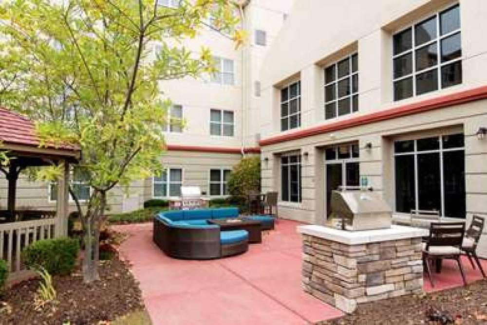 Homewood Suites By Hilton Columbus Airport