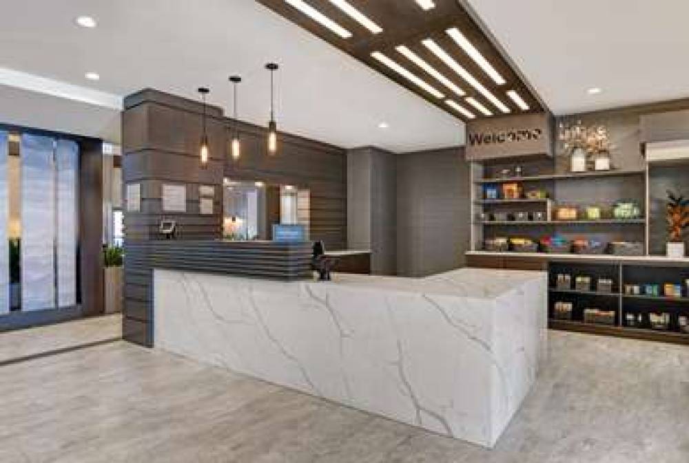HOMEWOOD SUITES BY HILTON EDISON 6
