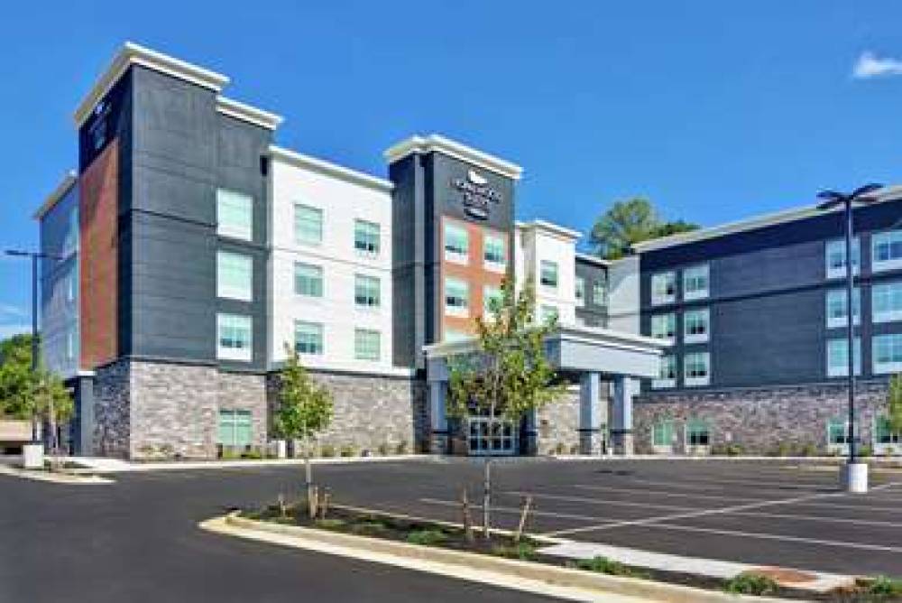 HOMEWOOD SUITES BY HILTON LYNCHBURG 1