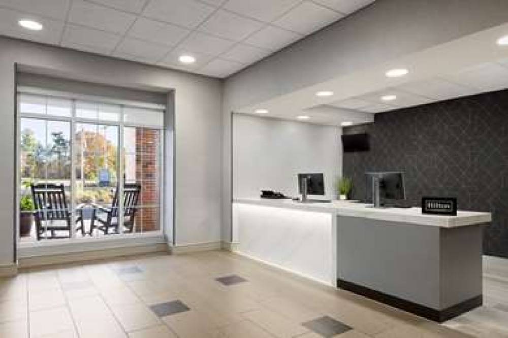 Homewood Suites By Hilton Manchester/Airport 3