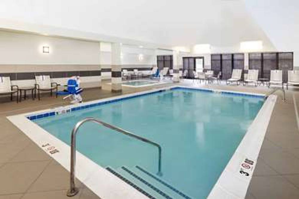 HOMEWOOD SUITES BY HILTON MUNSTER 5