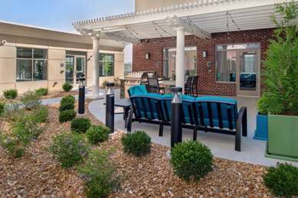 HOMEWOOD SUITES BY HILTON ST. LOUIS 2