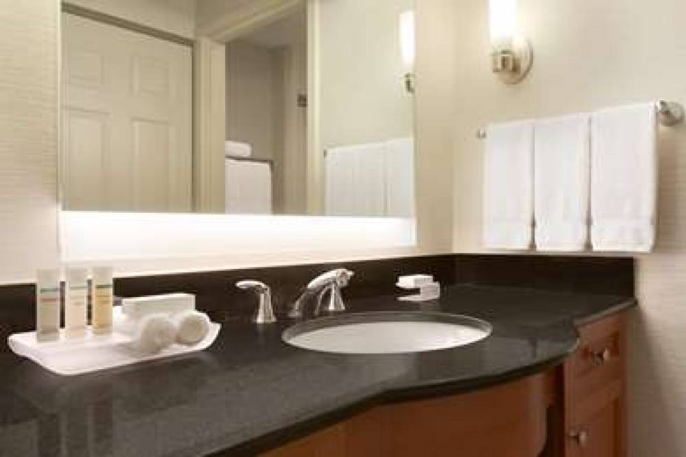 Homewood Suites By Hilton Toledo/Maumee 9