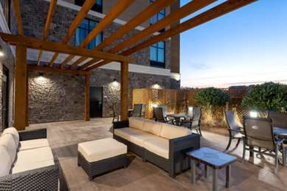 HOMEWOOD SUITES FAYETTEVILLE 3