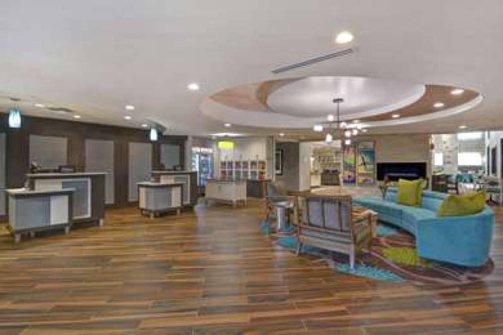 HOMEWOOD SUITES SAV AIRPORT 6
