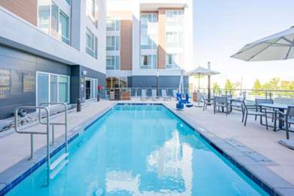 HOMEWOOD SUITES SUNNYVALE 7