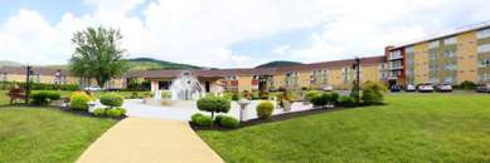 HONORS HAVEN RESORT AND SPA 5