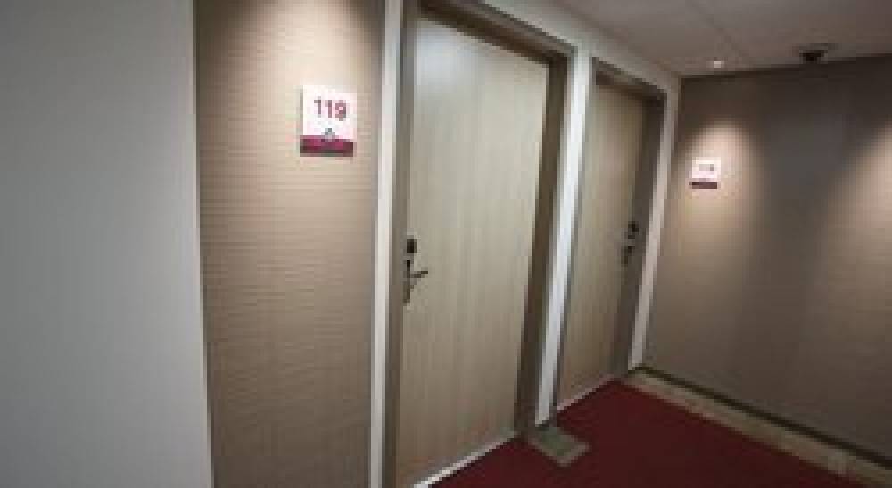Hotel Akena City Reims-Bezannes 2