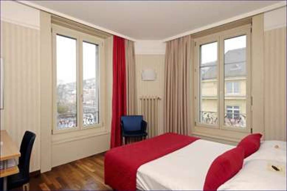HOTEL ALPES ET LAC 10