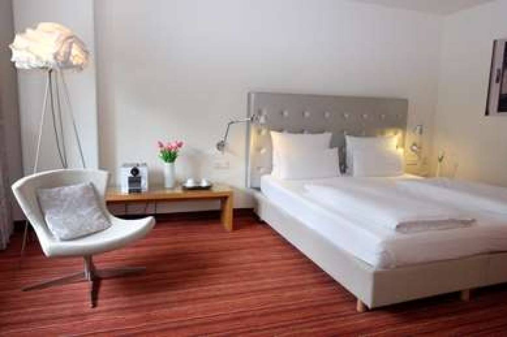 HOTEL AN DER GRUGA 3