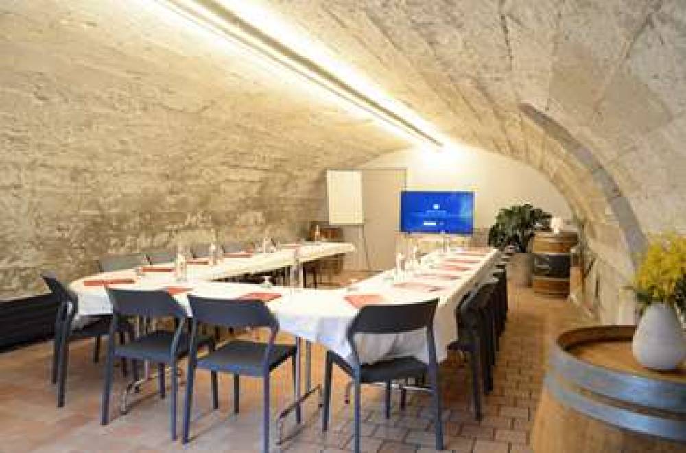 HOTEL ANNE D ANJOU THE ORIGINALS CO 10