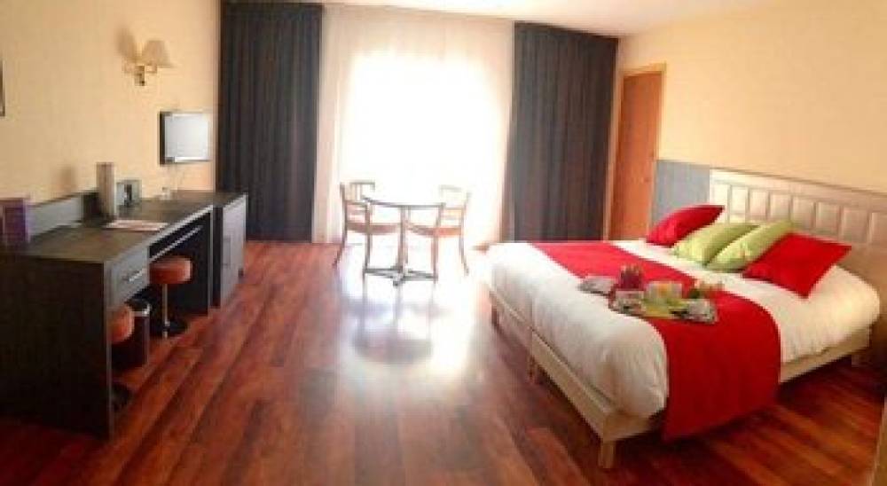 HOTEL ARIANE FOS 2