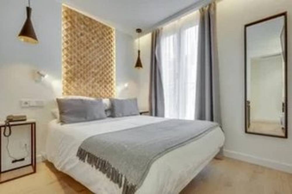 HOTEL BEAUSEJOUR 10