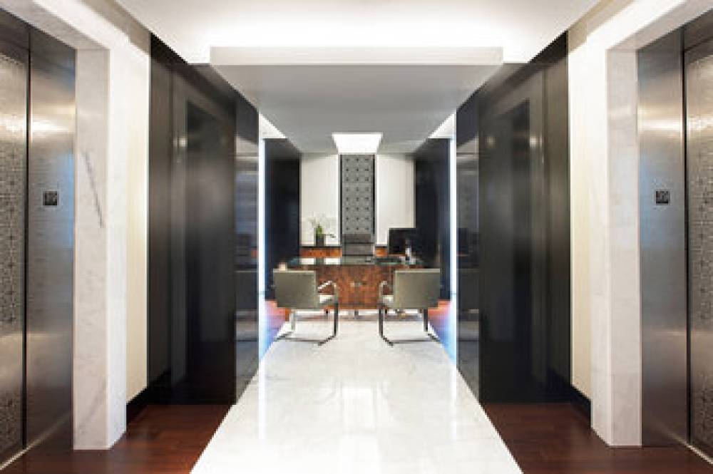 Hotel Beaux Arts Autograph Collection 2