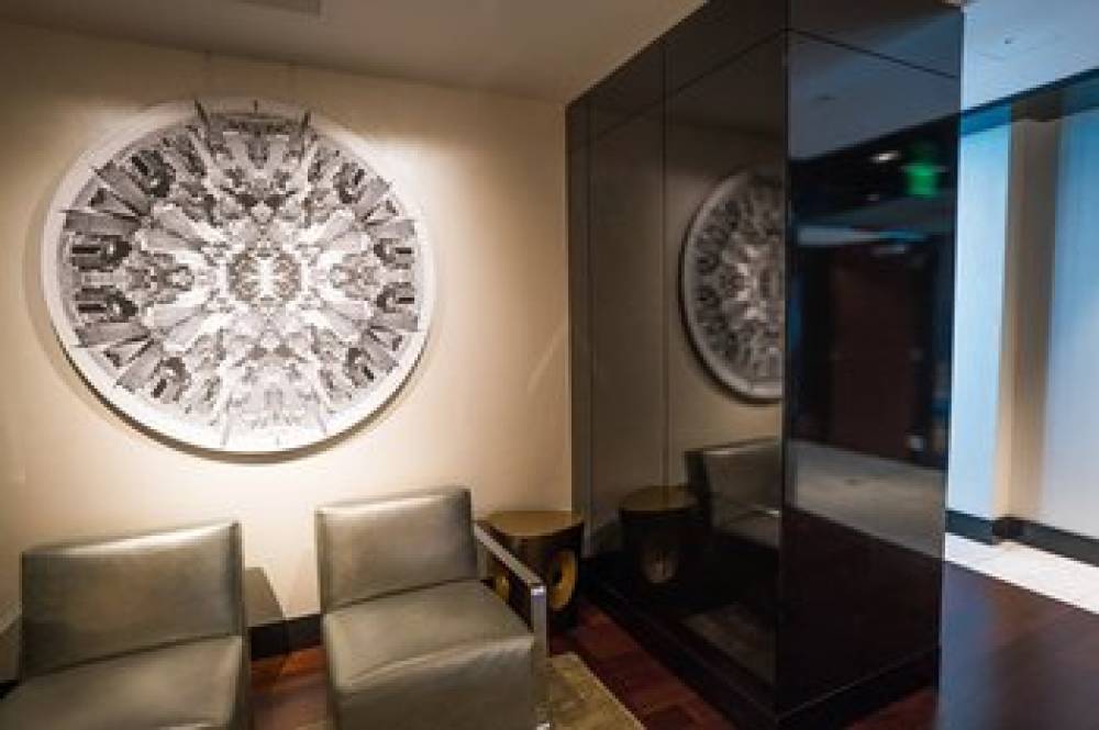 Hotel Beaux Arts Autograph Collection 6