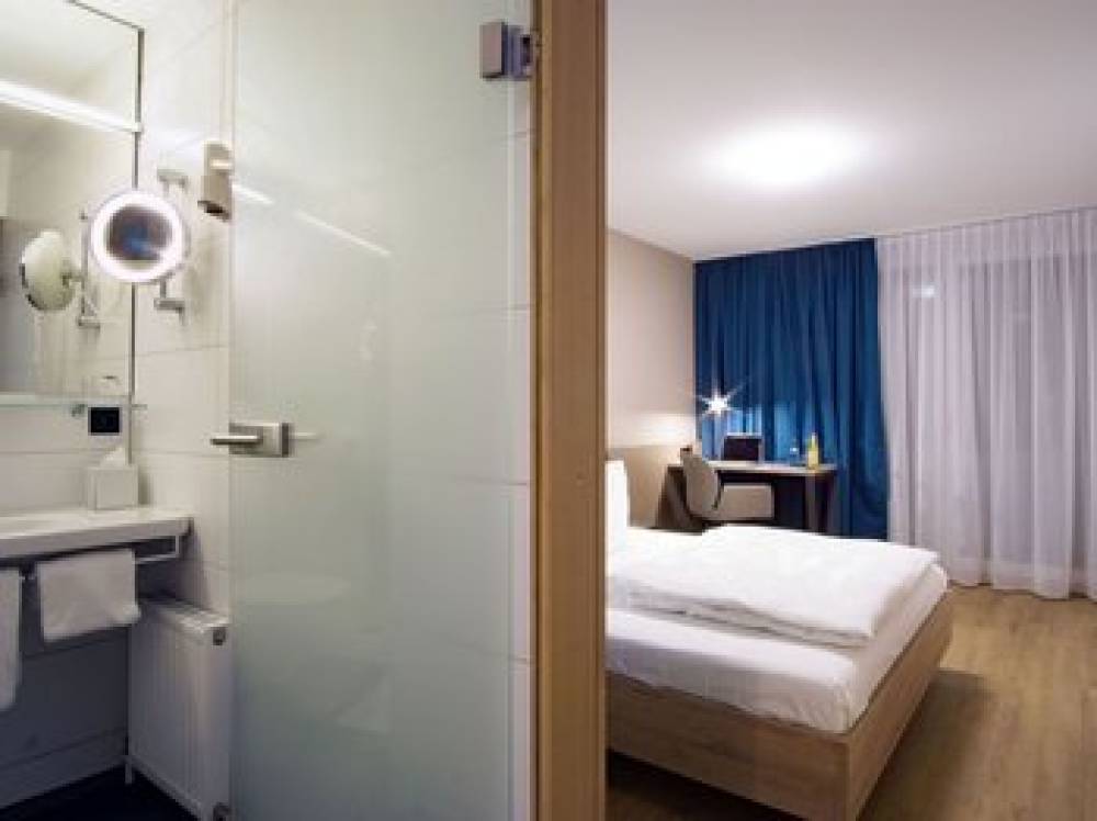 HOTEL BERLIN 9