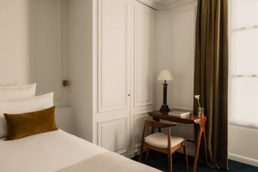 HOTEL BOURGOGNE AND MONTANA 9