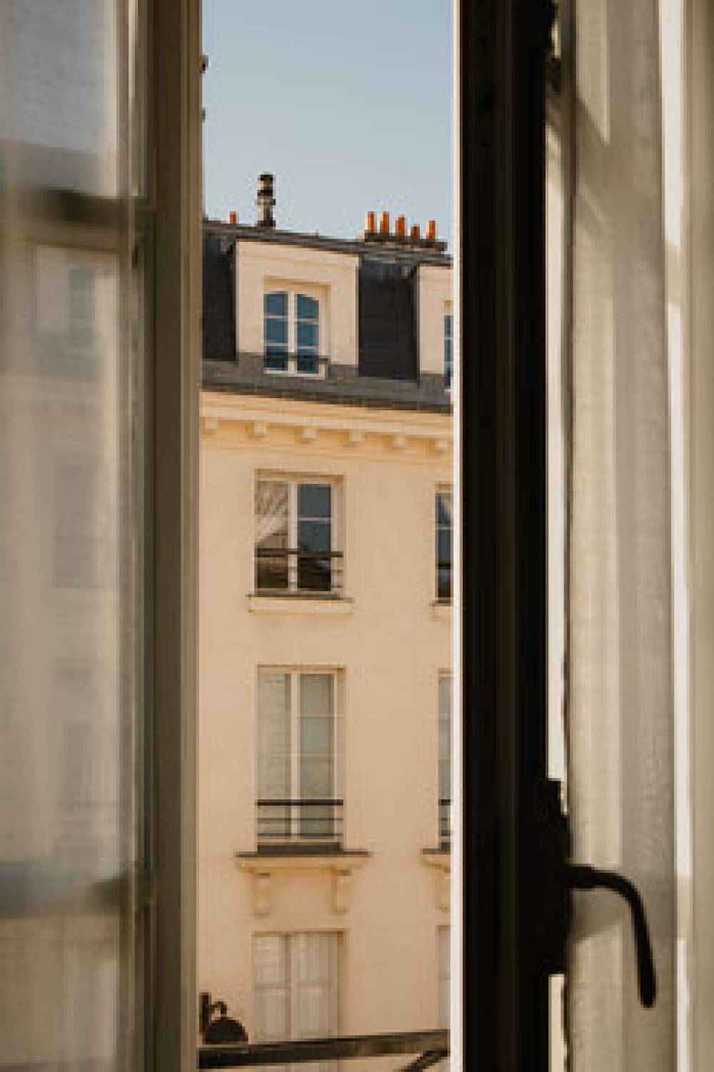 HOTEL BOURGOGNE AND MONTANA 10