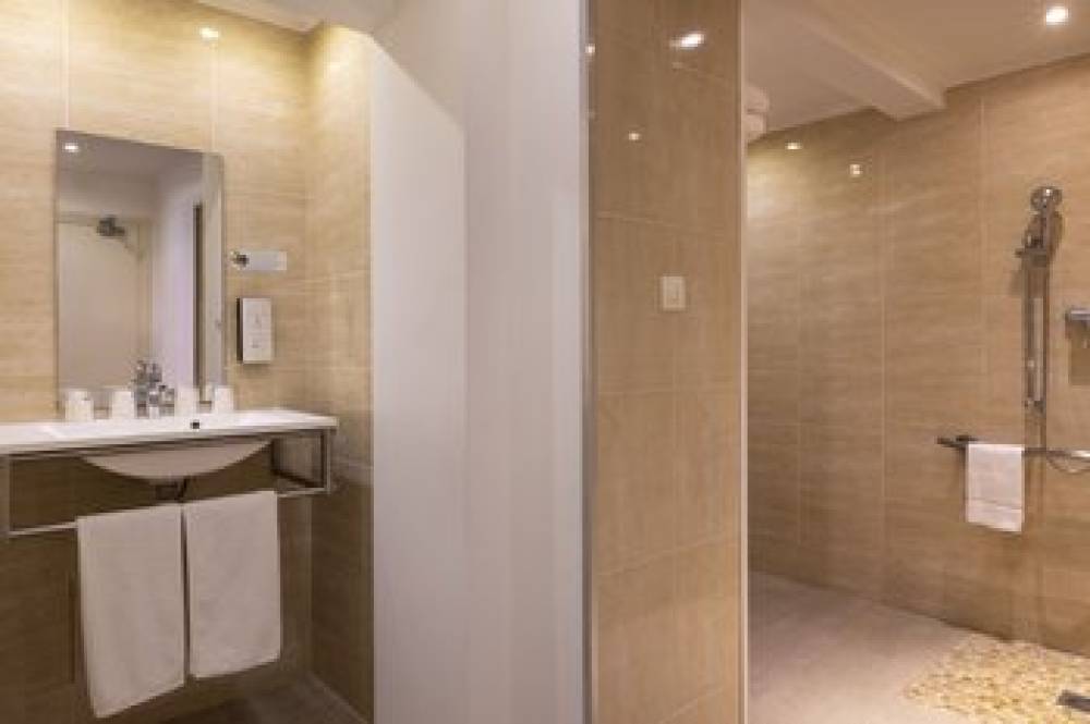HOTEL CHATILLON 5