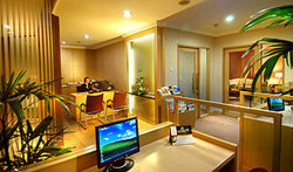 HOTEL CIPUTRA JAKARTA 2