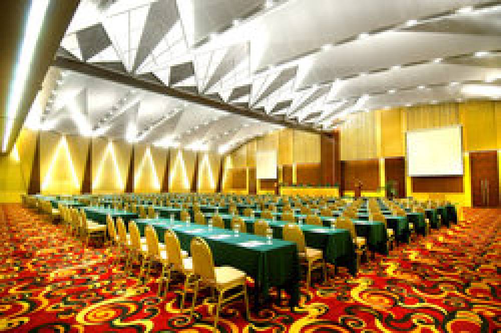 HOTEL CIPUTRA JAKARTA 9
