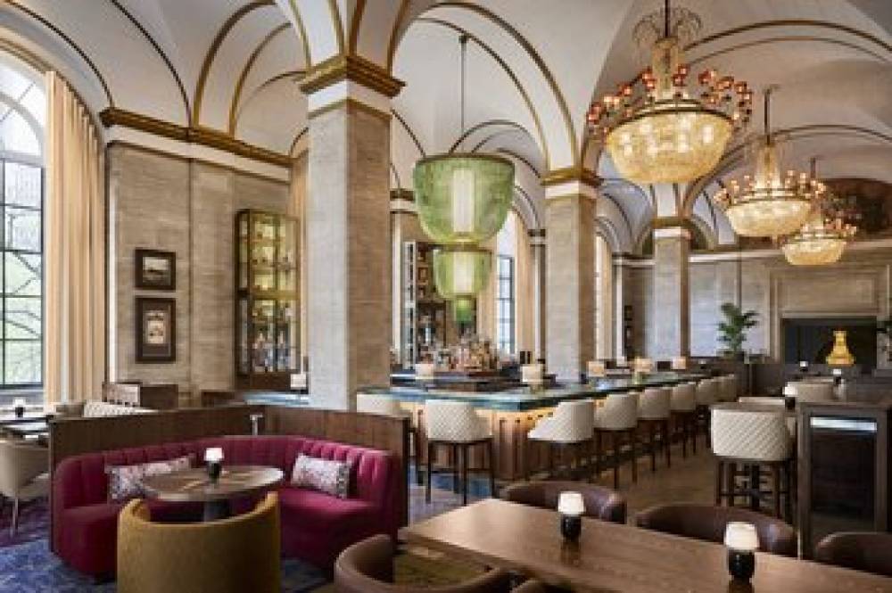 Hotel Cleveland Autograph Collection 10