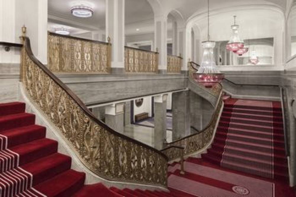 Hotel Cleveland Autograph Collection 7