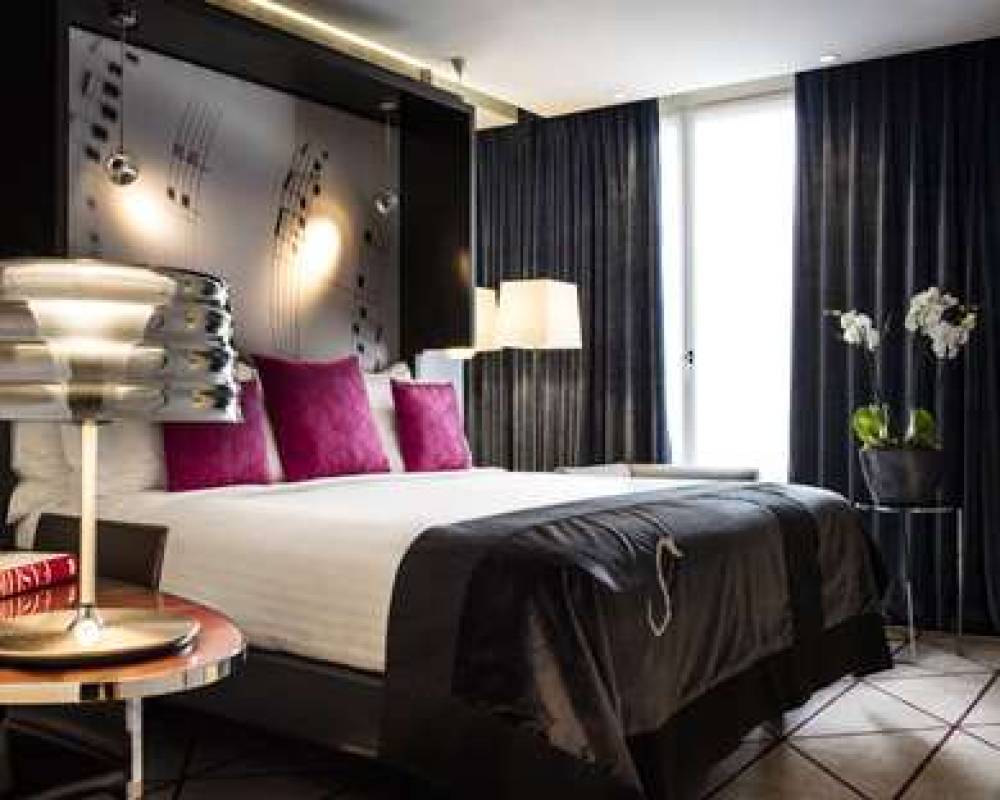 HOTEL DE SERS 3