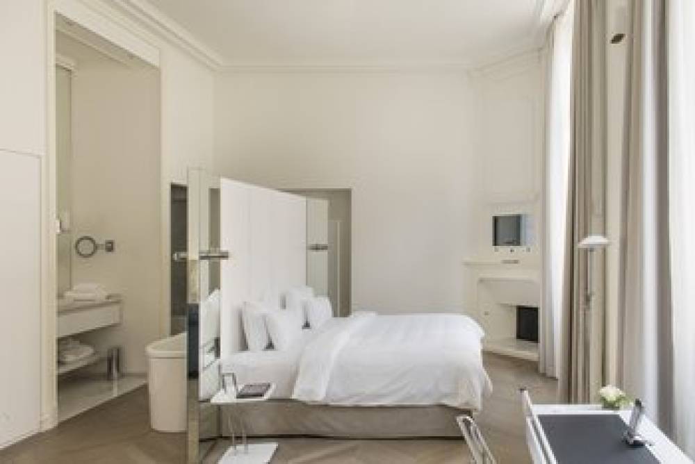 HOTEL DE TOURREL 10