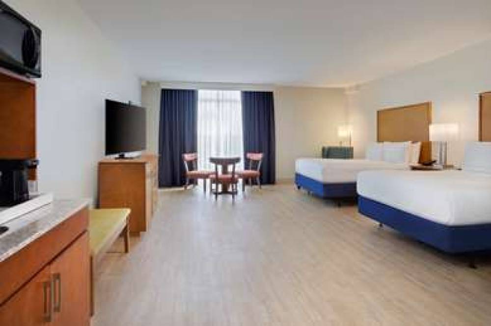 HOTEL DELLO, TAPESTRY BY HILTON 9