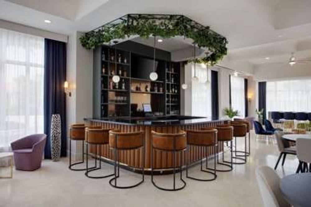 HOTEL DELLO, TAPESTRY BY HILTON 3