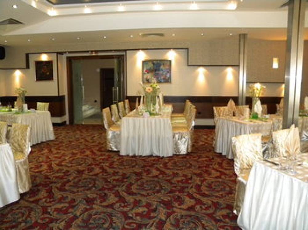 HOTEL FORUM 10