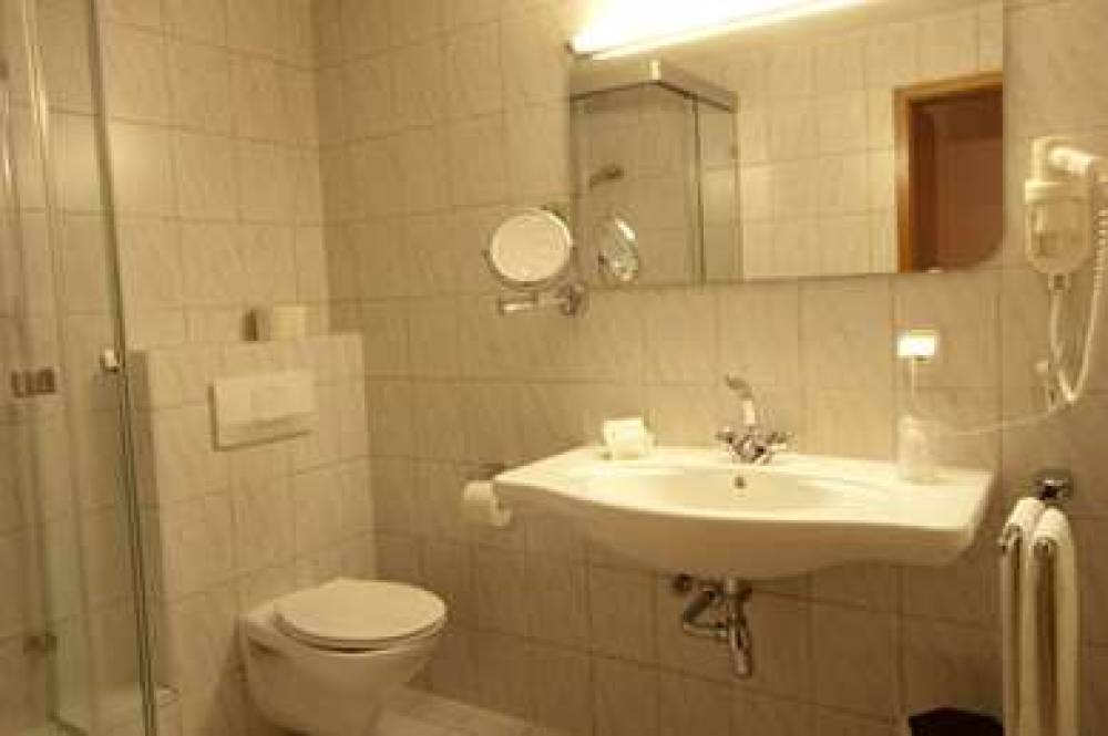 HOTEL GOLDINGER 1