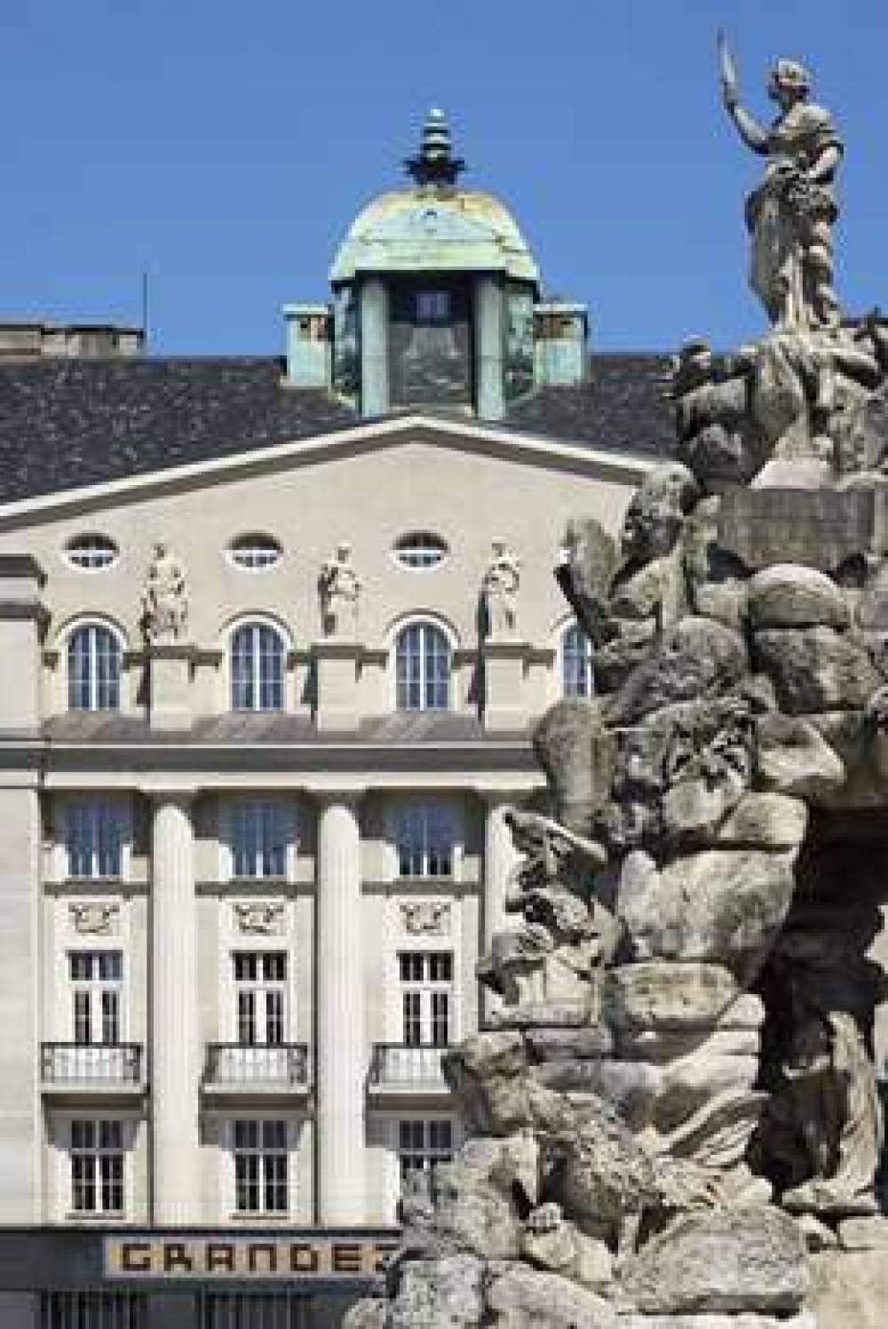 Hotel Grandezza 1