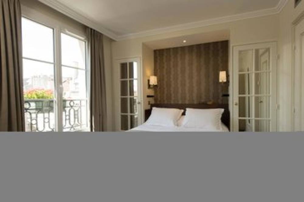 HOTEL HENRI IV-RIVE GAUCHE 10