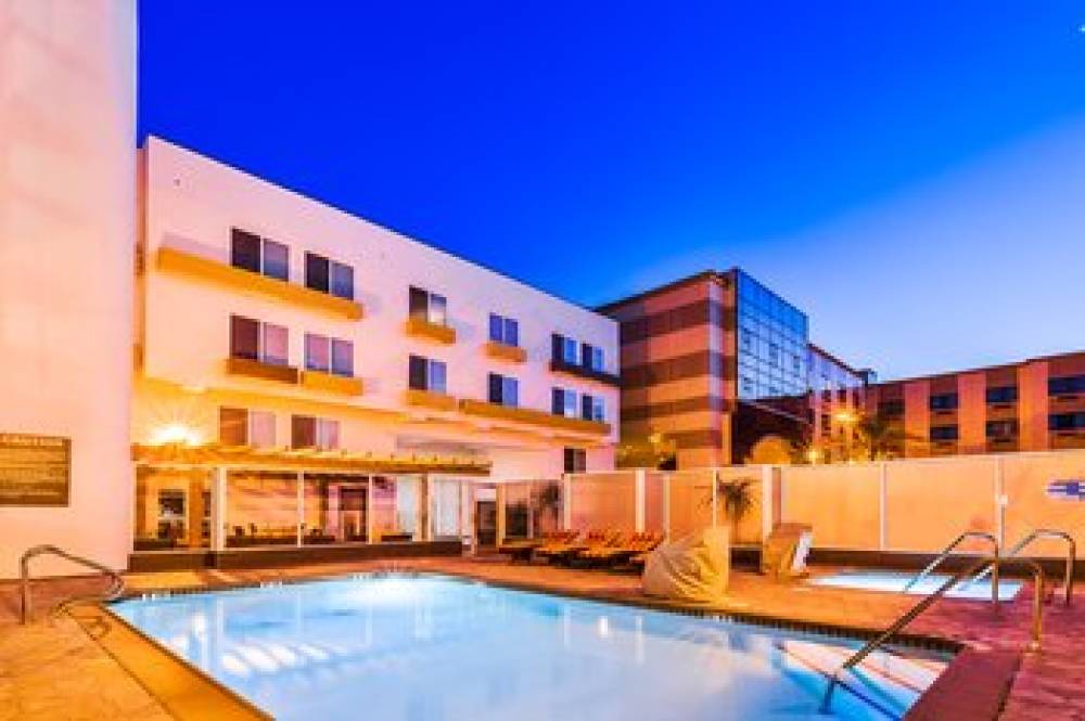 HOTEL INDIGO ANAHEIM BY IHG 3