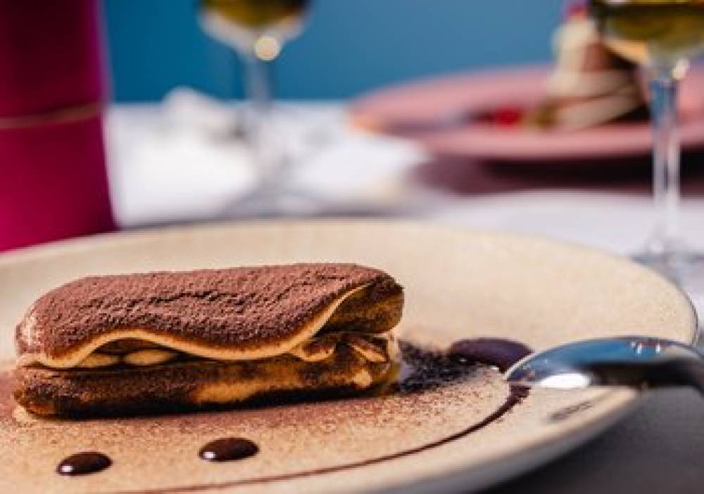 HOTEL INDIGO CORSO MONFORTE 8