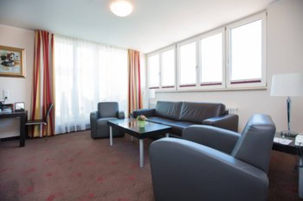 HOTEL KOENIG LUDWIG II 8