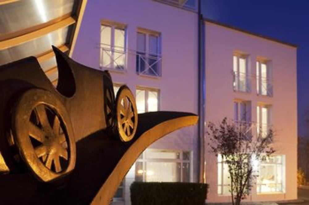 Hotel Le Bugatti 2