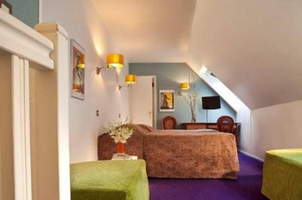Hotel Le Hameau De Passy 2