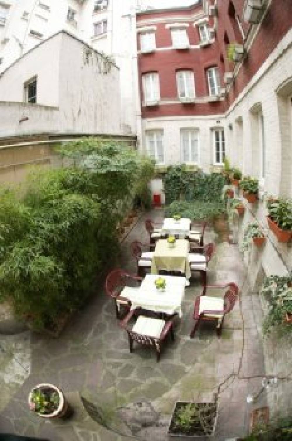 Hotel Le Pavillon 8