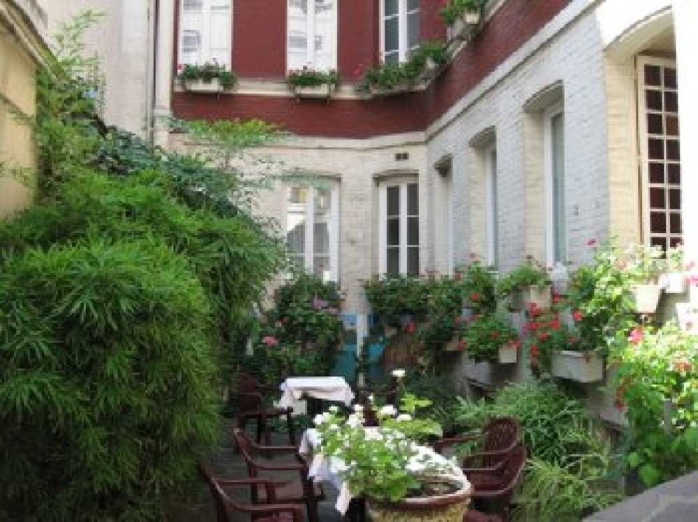Hotel Le Pavillon 7