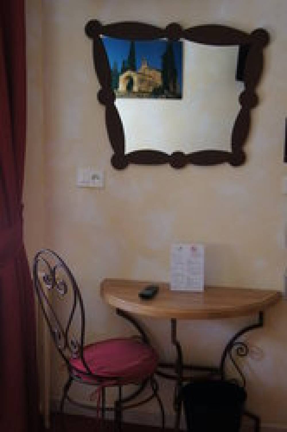 Hotel Le Regence 10