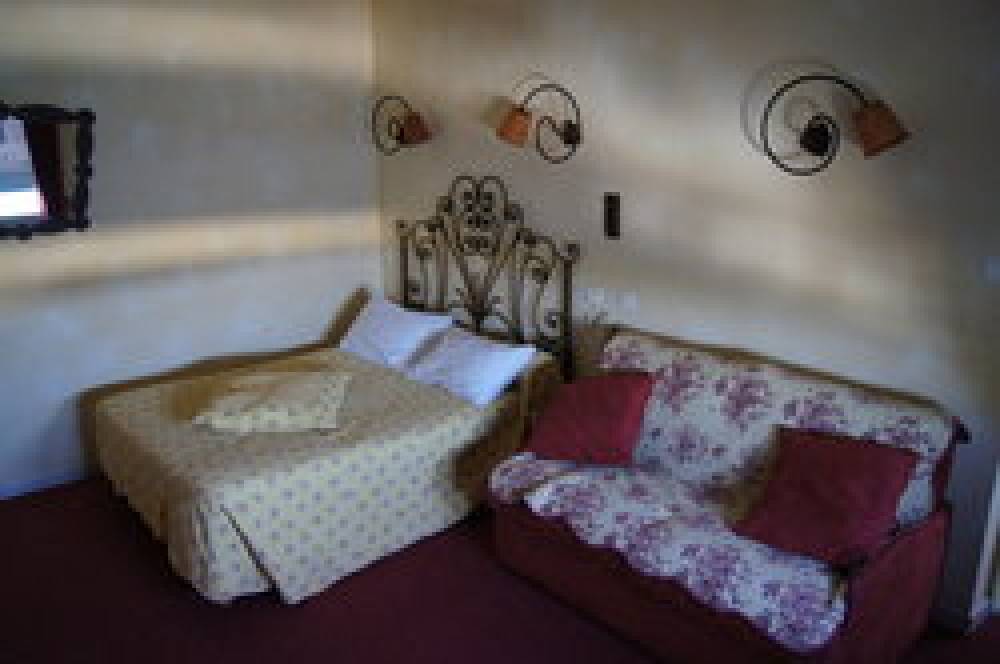 Hotel Le Regence 2